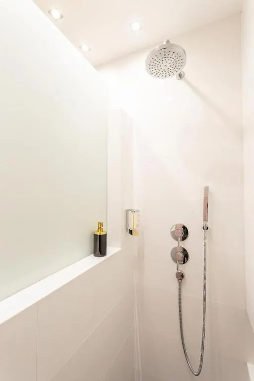 Urban Chic - City Center - Cozy Apartment - Zurawia 华沙 波兰