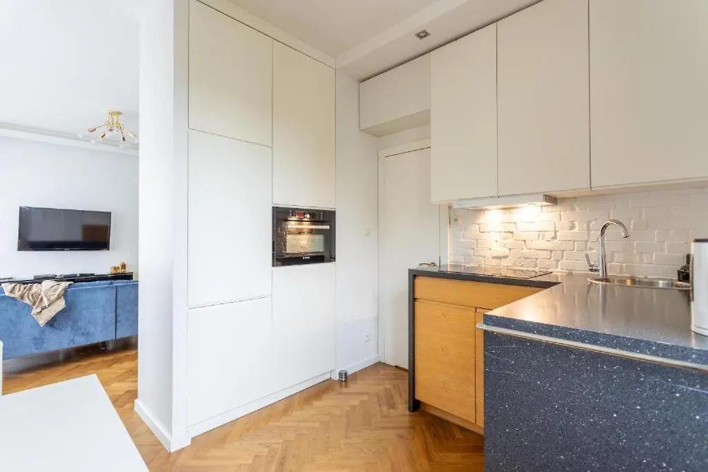 Urban Chic - City Center - Cozy Apartment - Zurawia 华沙